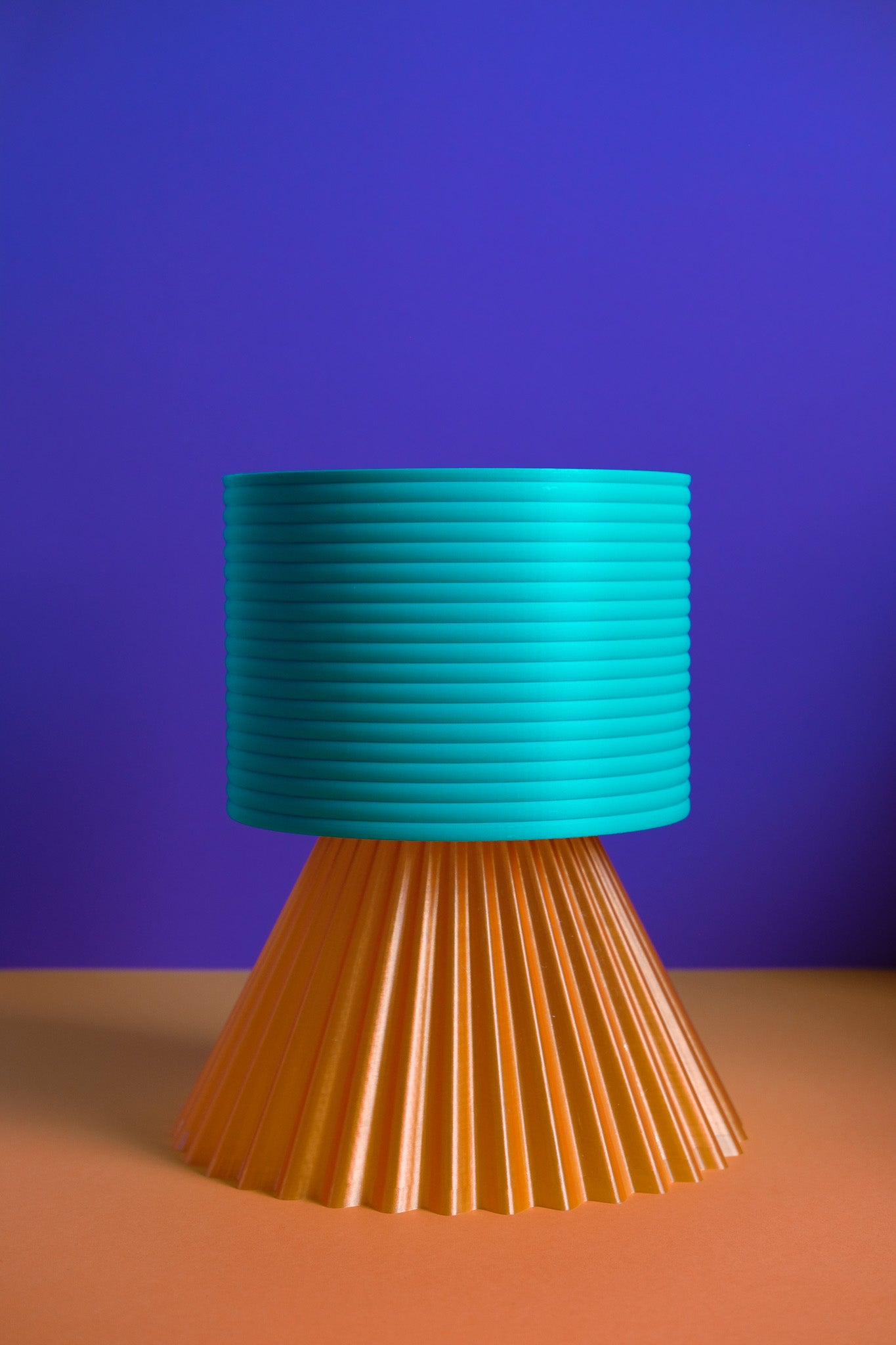 OOLA - DRESS Tablelamp (Green - Orange)