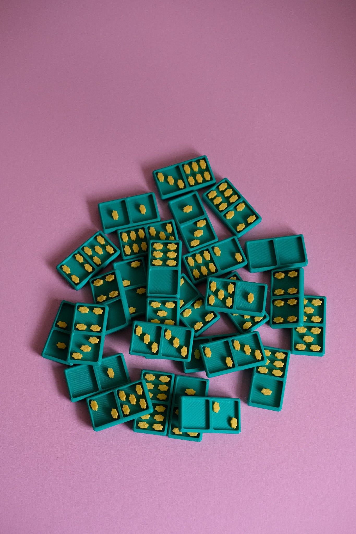 Kiki Dominoes (Green - Yellow)