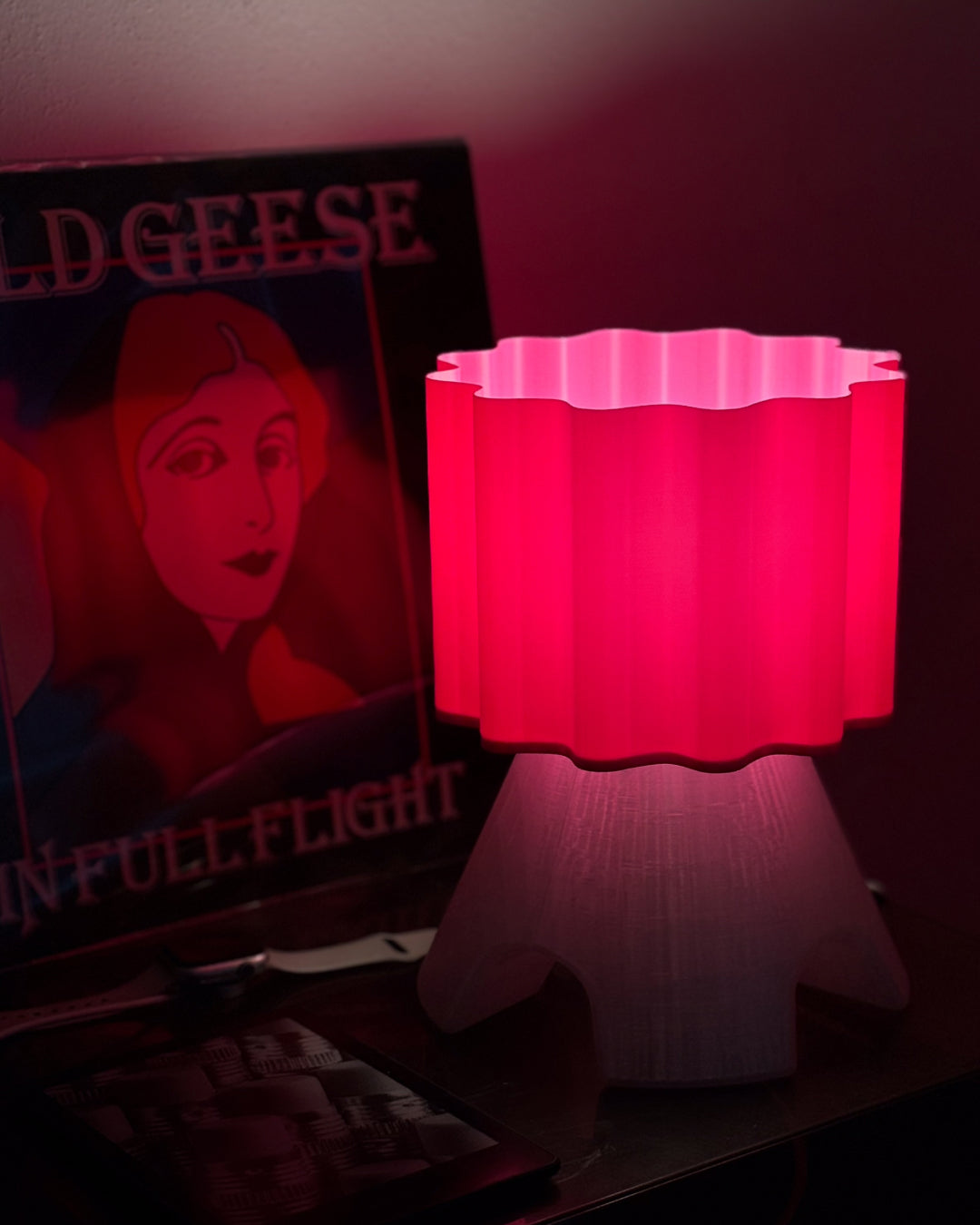 LOOMA - BUB3 Tablelamp (Pink - Transparent)